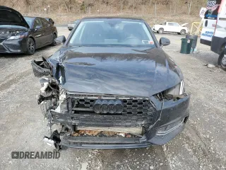 2018 Audi A4 Premium Plus z VIN WAUENAF48JA227498, wystawiony jako Copart lot #52557525 z przebiegiem Nie podano mil oraz Szkoda całkowita • Salvage title. Historia ofert i sprzedaży dostępna na DreamBid. Obrazek 5.