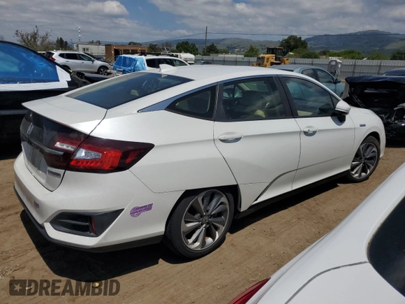 2019 Honda Clarity Plug-In Hybrid with VIN JHMZC5F10KC004142, listed as a Copart auction lot 55056875 with 70,804 mi miles and Salvage Title. Bid and sale history available at carsss.com. Image 3.