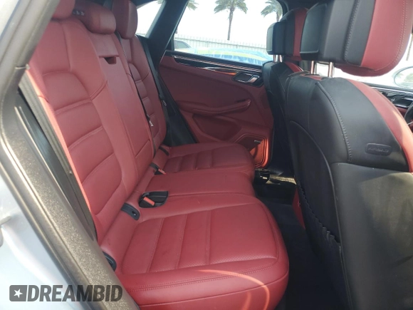 2023 Porsche Macan GTS z VIN WP1AF2A53PLB56470, wystawiony jako Copart lot #76620874 z przebiegiem Nie podano mil oraz Nie do naprawy • Non repairable. Historia ofert i sprzedaży dostępna na DreamBid. Obrazek 10.