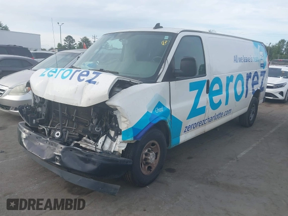 2018 Chevrolet Express Cargo z VIN 1GCZGHFG3J1343855, wystawiony jako IAAI lot #39483464 z przebiegiem 102 343 mil mil oraz . Historia ofert i sprzedaży dostępna na DreamBid. Obrazek 19.
