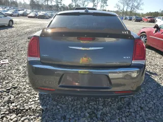 2016 Chrysler 300 Limited with VIN 2C3CCARG3GH208328, listed as a Copart auction lot 42081985 with 118,382 mi miles and Salvage Title. Bid and sale history available at DreamBid. Image 6.