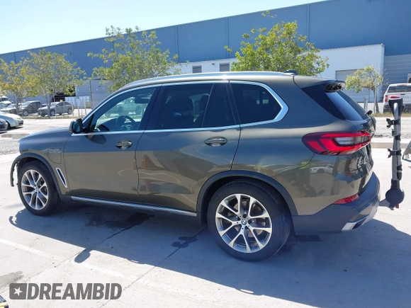 2021 BMW X5 xDrive45e with VIN 5UXTA6C02M9F01452, listed as a IAAI auction lot 41946575 with 37,868 mi miles. Bid and sale history available at carsss.com. Image 15.