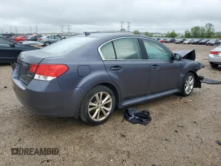 2014 Subaru Legacy Premium z VIN 4S3BMCC68E3005466, wystawiony jako Copart lot #57904755 z przebiegiem 135 393 mil mil oraz Szkoda całkowita • Salvage title. Historia ofert i sprzedaży dostępna na DreamBid. Obrazek 3.