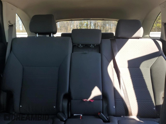 2019 Kia Sorento S V6 with VIN 5XYPG4A56KG511897, listed as a Copart auction lot 89234385 with 179,877 mi miles and Salvage Title. Bid and sale history available at carsss.com. Image 10.