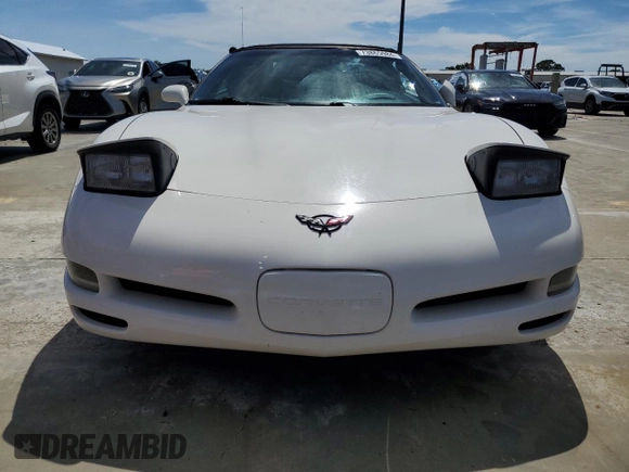 2001 Chevrolet Corvette with VIN 1G1YY32G915114289, listed as a Copart auction lot 73865984 with 0 mi miles and Salvage Title. Bid and sale history available at carsss.com. Image 5.