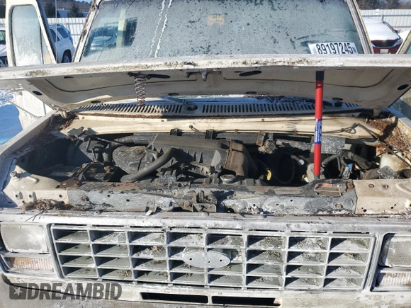 1990 Ford Econoline Cargo with VIN 1FTFE24Y2LHB86170, listed as a Copart auction lot 89197245 with 81,104 mi miles and Clean Title. Bid and sale history available at DreamBid. Image 12.