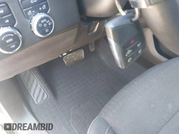 2022 GMC Sierra 1500 with VIN 1GTUUCET6NZ526873, listed as a IAAI auction lot 41894585 with 47,160 mi miles and . Bid and sale history available at DreamBid. Image 11.