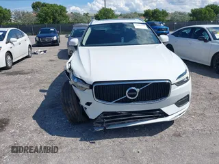 2021 Volvo XC60 Momentum with VIN YV4102DK6M1826828, listed as a IAAI auction lot 40603154 with 58,124 mi miles and . Bid and sale history available at DreamBid. Image 17.