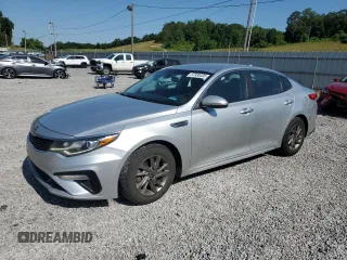 2019 Kia Optima LX z VIN 5XXGT4L36KG336918, wystawiony jako Copart lot #57938335 z przebiegiem 152 848 mil mil oraz Szkoda całkowita • Salvage title. Historia ofert i sprzedaży dostępna na DreamBid. Obrazek 1.