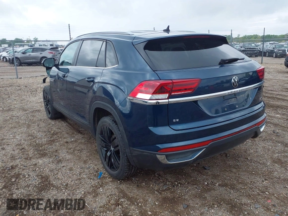 2021 Volkswagen Atlas SE with VIN 1V2LC2CA2MC228525, listed as a IAAI auction lot 42127917 with 74,707 mi miles and . Bid and sale history available at DreamBid. Image 3.