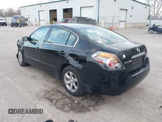 2008 Nissan Altima 2.5 SL with VIN 1N4AL21E78N559759, listed as a IAAI auction lot 41822280 with 175,100 mi miles. Bid and sale history available at carsss.com. Image 3.