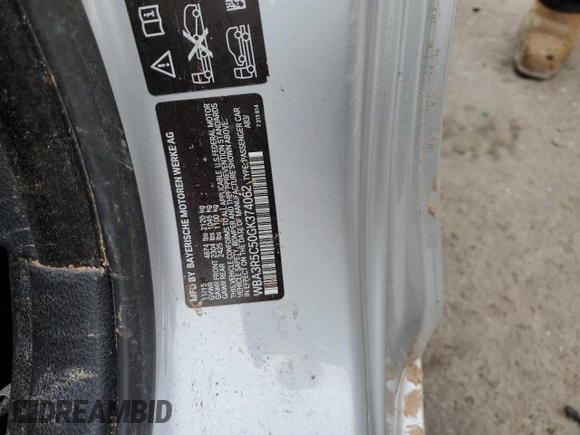 2016 BMW 4 Series 435i xDrive с VIN WBA3R5C50GK374062, выставлен на аукционе Copart как лот 46268235 с пробегом 76 878 миль миль и Списание • Salvage title. История ставок и продаж доступна на DreamBid. Изображение 13.
