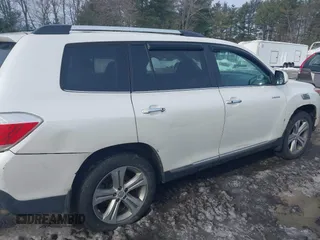2011 Toyota Highlander Limited with VIN 5TDDK3EH5BS083808, listed as a IAAI auction lot 41559005 with 232,785 mi miles and . Bid and sale history available at DreamBid. Image 18.