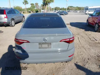2019 Volkswagen Jetta GLI S z VIN 3VW6T7BU5KM169132, wystawiony jako IAAI lot #41599605 z przebiegiem 59 744 mil mil oraz . Historia ofert i sprzedaży dostępna na DreamBid. Obrazek 16.