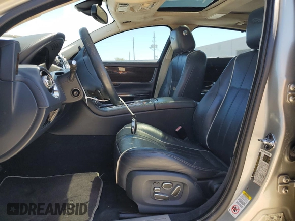 2012 Jaguar XJ XJL with VIN SAJWA2GB2CLV30212, listed as a Copart auction lot 49218185 with 145,932 mi miles and Clean title. Bid and sale history available at DreamBid. Image 7.