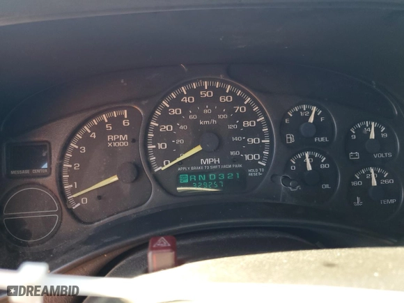 2000 Chevrolet Silverado 1500 LS with VIN 2GCEC19T8Y1377966, listed as a Copart auction lot 46485345 with 329,257 mi miles and Salvage Title. Bid and sale history available at carsss.com. Image 9.