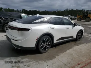 2023 Toyota Crown XLE z VIN JTDAAAAF0P3016864, wystawiony jako Copart lot #50947915 z przebiegiem 46 976 mil mil oraz Szkoda całkowita • Salvage title. Historia ofert i sprzedaży dostępna na DreamBid. Obrazek 3.