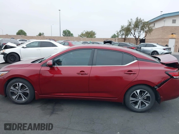 2022 Nissan Sentra SV z VIN 3N1AB8CV7NY268158, wystawiony jako IAAI lot #42355360 z przebiegiem 23 940 mil mil oraz . Historia ofert i sprzedaży dostępna na DreamBid. Obrazek 14.