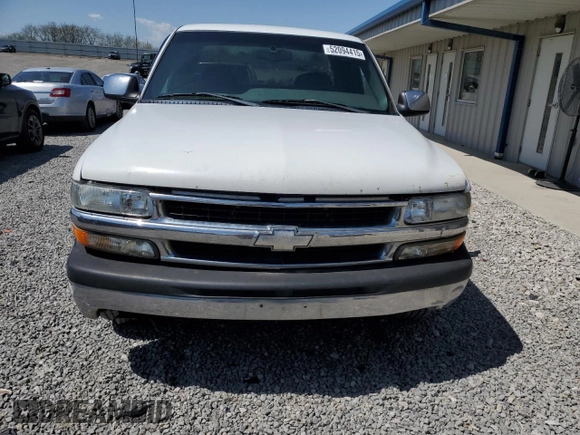 2001 Chevrolet Silverado 1500 LS with VIN 2GCEC19T711219270, listed as a Copart auction lot 52094415 with 350,450 mi miles and Salvage Title. Bid and sale history available at carsss.com. Image 5.