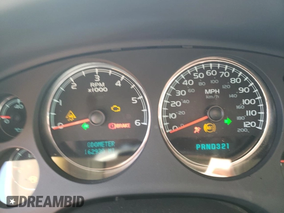 2008 Chevrolet Suburban LT w/2LT with VIN 1GNFK16328R171178, listed as a Copart auction lot 75435094 with 162,930 mi miles and Salvage Title. Bid and sale history available at carsss.com. Image 9.