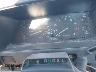 1994 Mitsubishi Mighty Max z VIN JA7LS21G3RP012272, wystawiony jako IAAI lot #41795127 z przebiegiem 8112 mil mil oraz . Historia ofert i sprzedaży dostępna na DreamBid. Obrazek 7.