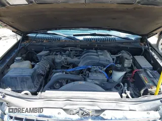 2005 Ford Explorer XLT с VIN 1FMDU63E65UA15260, выставлен на аукционе IAAI как лот 42603930 с пробегом 160 117 миль миль и . История ставок и продаж доступна на DreamBid. Изображение 10.
