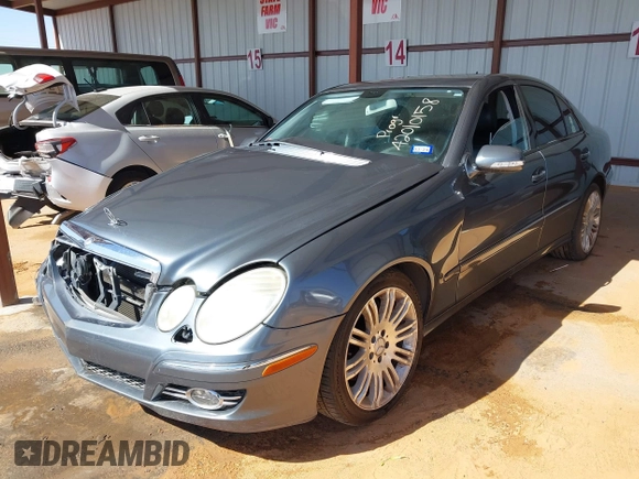 2007 Mercedes-Benz E 350 z VIN WDBUF56X37B105789, wystawiony jako IAAI lot #42010158 z przebiegiem Nie podano mil oraz . Historia ofert i sprzedaży dostępna na DreamBid. Obrazek 17.