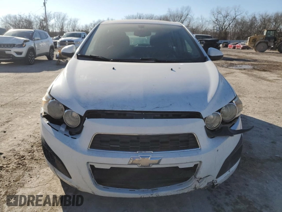 2015 Chevrolet Sonic LS with VIN 1G1JA6SH3F4141324, listed as a Copart auction lot 46271675 with 149,245 mi miles and Salvage title. Bid and sale history available at DreamBid. Image 5.