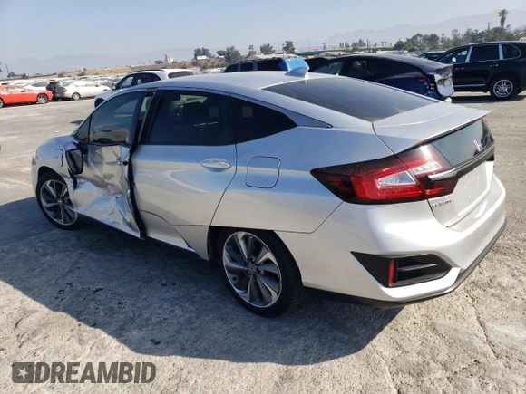2018 Honda Clarity Plug-In Hybrid with VIN JHMZC5F16JC015483, listed as a Copart auction lot 69603064 with 101,819 mi miles and Salvage Title. Bid and sale history available at carsss.com. Image 2.