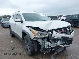 2019 GMC Acadia SLT z VIN 1GKKNMLS0KZ247231, wystawiony jako IAAI lot #41903477 z przebiegiem 99 674 mil mil oraz . Historia ofert i sprzedaży dostępna na DreamBid. Obrazek 1.