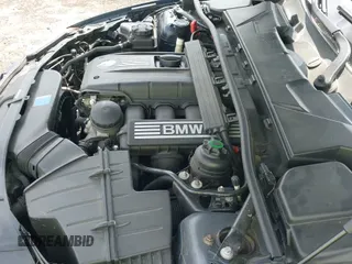 2007 BMW 3 Series 328xi с VIN WBAVC93517K033688, выставлен на аукционе IAAI как лот 42831939 с пробегом 125 600 миль миль и . История ставок и продаж доступна на DreamBid. Изображение 12.
