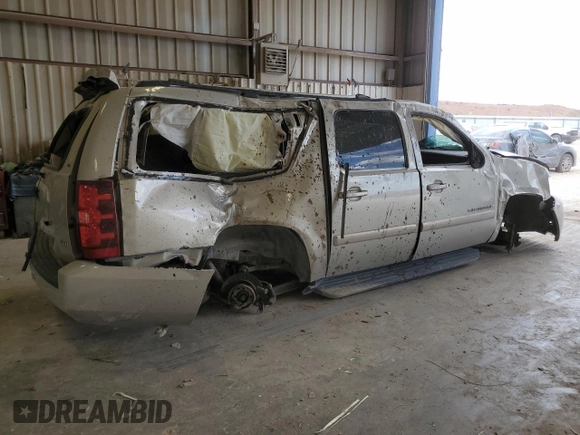 2007 Chevrolet Suburban LT with VIN 1GNFK16347J340159, listed as a Copart auction lot 68147024 with Not Provided miles and Non Repairable. Bid and sale history available at DreamBid. Image 3.