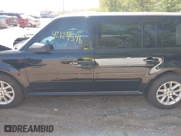 2016 Ford Flex SE z VIN 2FMGK5B82GBA16407, wystawiony jako IAAI lot #42124546 z przebiegiem 177 644 mil mil oraz . Historia ofert i sprzedaży dostępna na DreamBid. Obrazek 14.