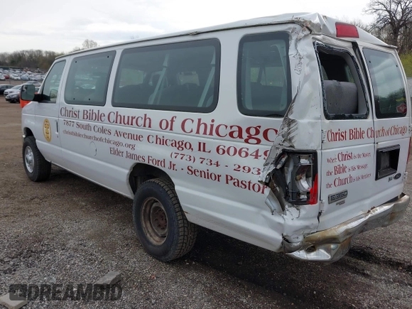 2010 Ford Econoline Passenger XL z VIN 1FBSS3BLXADA03000, wystawiony jako IAAI lot #42074166 z przebiegiem 134 179 mil mil oraz . Historia ofert i sprzedaży dostępna na DreamBid. Obrazek 3.