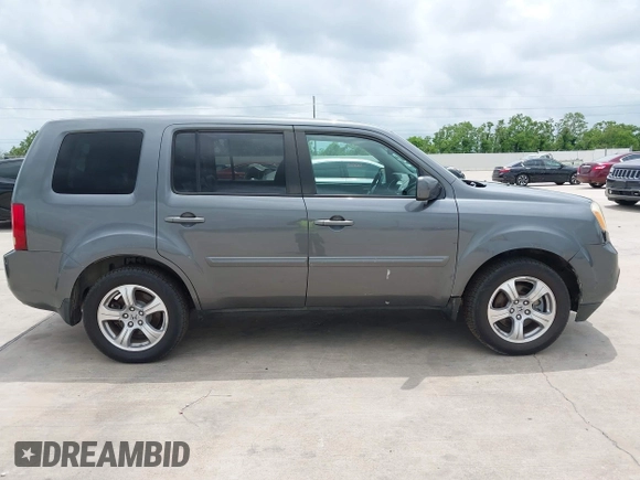 2013 Honda Pilot EX-L with VIN 5FNYF3H51DB002883, listed as a IAAI auction lot 42145649 with 223,901 mi miles. Bid and sale history available at carsss.com. Image 13.
