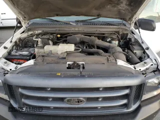 2002 Ford Super Duty F-250 XL with VIN 1FTNF20L32EA82290, listed as a Copart auction lot 82052494 with 133,019 mi miles and Clean Title. Bid and sale history available at carsss.com. Image 11.