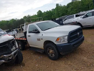 2015 Ram 2500 Tradesman z VIN 3C7WR4AJ8FG593032, wystawiony jako IAAI lot #42110504 z przebiegiem 290 428 mil mil oraz . Historia ofert i sprzedaży dostępna na DreamBid. Obrazek 14.