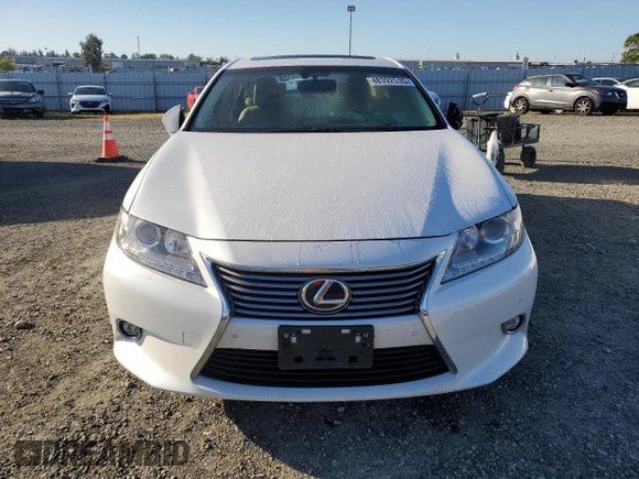 2015 Lexus ES with VIN JTHBK1GG1F2180306, listed as a Copart auction lot 48392535 with 272,976 mi miles and Salvage Title. Bid and sale history available at carsss.com. Image 5.