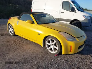 2005 Nissan 350Z Touring with VIN JN1AZ36A95M757140, listed as a IAAI auction lot 41048738 with 177,744 mi miles. Bid and sale history available at carsss.com. Image 1.