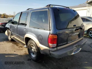 2001 Ford Explorer Eddie Bauer z VIN 1FMZU84P11UB51758, wystawiony jako Copart lot #77895184 z przebiegiem 191 464 mil mil oraz Szkoda całkowita • Salvage title. Historia ofert i sprzedaży dostępna na DreamBid. Obrazek 2.