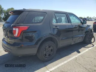 2017 Ford Police Interceptor Utility z VIN 1FM5K8AR4HGC34913, wystawiony jako Copart lot #58042205 z przebiegiem 73 298 mil mil oraz Szkoda całkowita • Salvage title. Historia ofert i sprzedaży dostępna na DreamBid. Obrazek 3.
