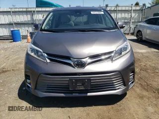 2018 Toyota Sienna XLE z VIN 5TDDZ3DC2JS200440, wystawiony jako Copart lot #54731805 z przebiegiem 80 636 mil mil oraz Szkoda całkowita • Salvage title. Historia ofert i sprzedaży dostępna na DreamBid. Obrazek 5.