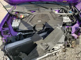 2022 Lamborghini Urus z VIN ZPBUA1ZL5NLA17828, wystawiony jako Copart lot #77248774 z przebiegiem Nie podano mil oraz Szkody całkowita. Historia ofert i sprzedaży dostępna na DreamBid. Obrazek 12.