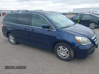 2007 Honda Odyssey EX-L with VIN 5FNRL38787B079818, listed as a IAAI auction lot 41942823 with 230,794 mi miles. Bid and sale history available at carsss.com. Image 1.