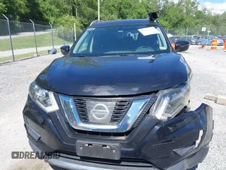 2017 Nissan Rogue SL z VIN JN8AT2MV5HW276734, wystawiony jako IAAI lot #42312469 z przebiegiem 110 635 mil mil oraz . Historia ofert i sprzedaży dostępna na DreamBid. Obrazek 13.