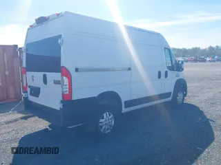 2021 Ram ProMaster Cargo with VIN 3C6LRVBG5ME527045, listed as a IAAI auction lot 42085297 with 27,399 mi miles. Bid and sale history available at carsss.com. Image 4.