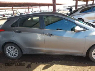 2017 Hyundai Elantra z VIN KMHD35LH1HU351152, wystawiony jako IAAI lot #41903294 z przebiegiem 138 560 mil mil oraz . Historia ofert i sprzedaży dostępna na DreamBid. Obrazek 13.