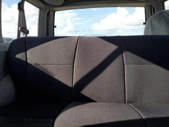 1998 Jeep Cherokee Sport with VIN 1J4FT68S7WL174028, listed as a Copart auction lot 73812524 with 0 mi miles and Salvage Title. Bid and sale history available at carsss.com. Image 10.