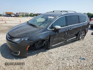 2019 Chrysler Pacifica Limited 35th Anniversary with VIN 2C4RC1GG2KR746143, listed as a Copart auction lot 60141115 with 70,584 mi miles and Salvage title. Bid and sale history available at DreamBid. Image 1.