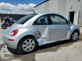 2008 Volkswagen New Beetle Coupe S with VIN 3VWPW31C68M503724, listed as a Copart auction lot 54348284 with 132,135 mi miles and Salvage Title. Bid and sale history available at carsss.com. Image 3.